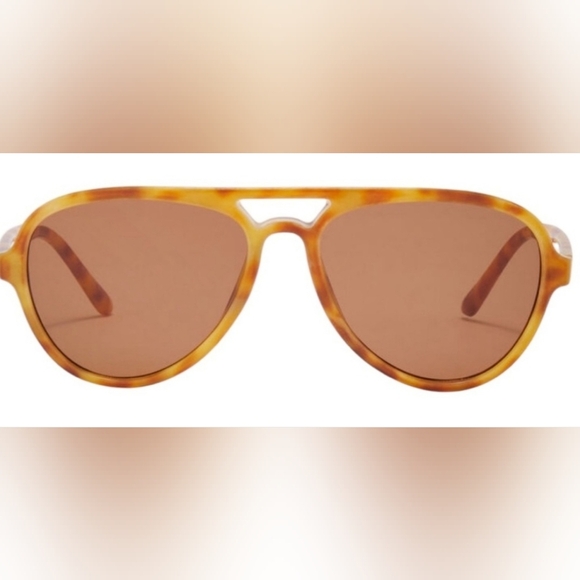 Stylish Brown Aviator Sunglasses - Picture 2 of 2